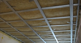Звукоизоляци потолка в квартире фото